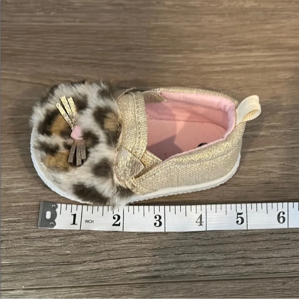 NWOT Gold Leopard Print Toddler Girls‎ Slip-ons